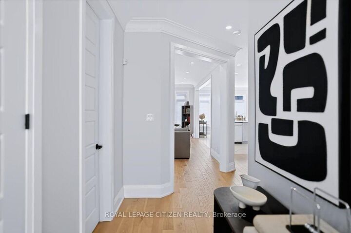 Property Photo:  243 Ferragine Crescent  ON L3Z 4J8 