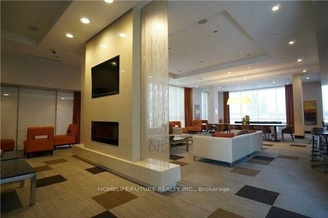 Property Photo:  181 Village Green Square 2121  ON M1S 0K6 