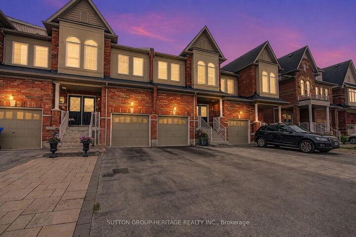 15 Clarinet Lane — photo 1