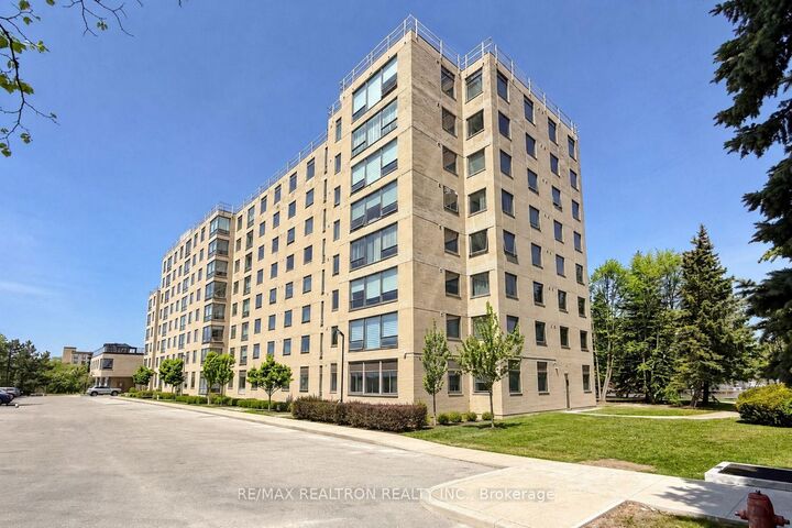 Property Photo:  326 Major Mackenzie Drive 307  ON L4C 8T4 