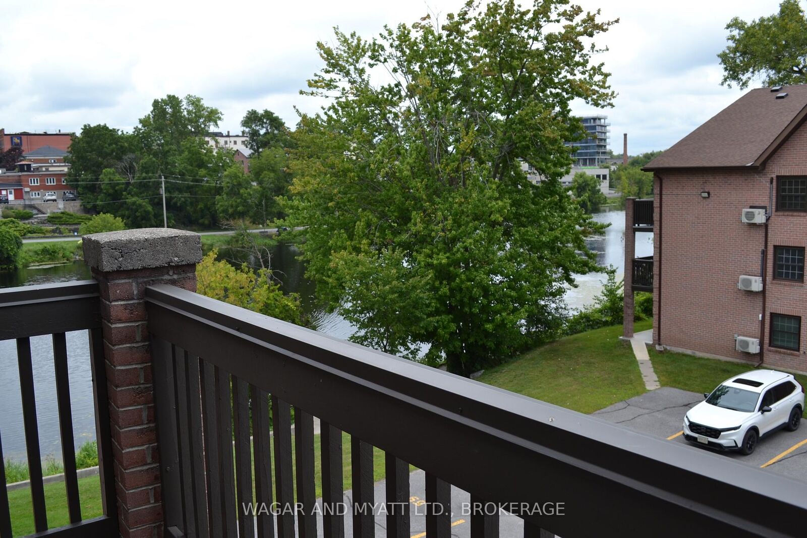 Property Photo:  9 Centre Street S 305  ON K7R 3X3 