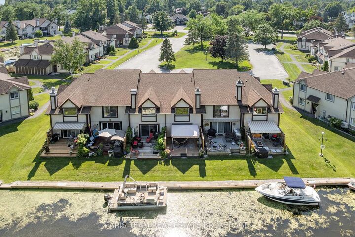 Property Photo: 21 Laguna Parkway 16 ON L0K 1B0