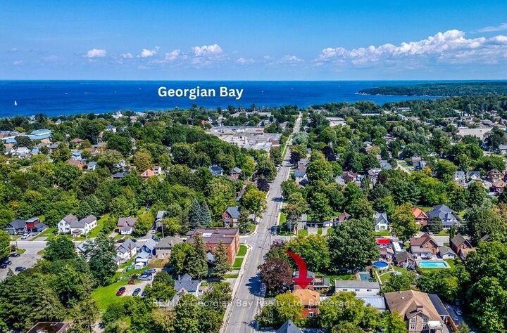 Property Photo: 449 Elizabeth Street ON L4R 1Z7