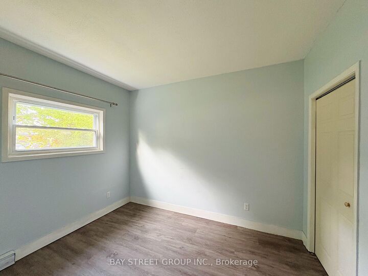 Property Photo:  70 Courtwright Street Back  ON L2A 2R7 