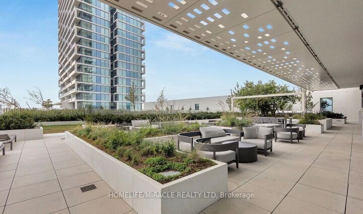 950 Portage Parkway 4107 — photo 1