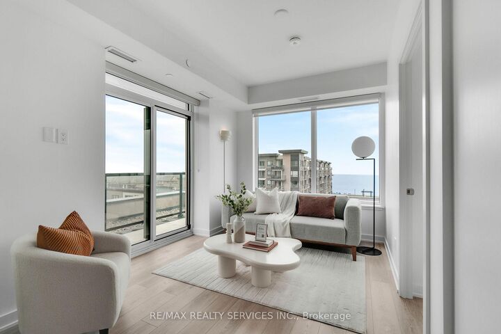 Property Photo:  385 Winston Road 505  ON L3M 4E8 