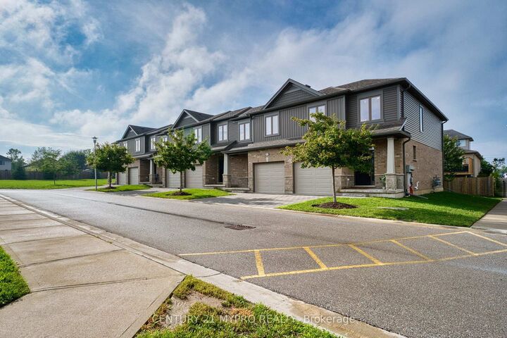 Property Photo:  1375 Whetherfield Street 48  ON N6H 0K5 