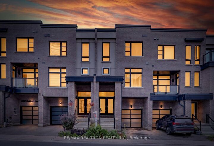 2506 Castlegate Crossing Drive — photo 1