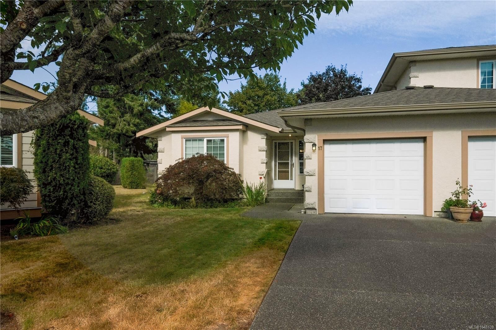 Property Photo: 2055 Galerno Rd #17 BC V9W 6Z1