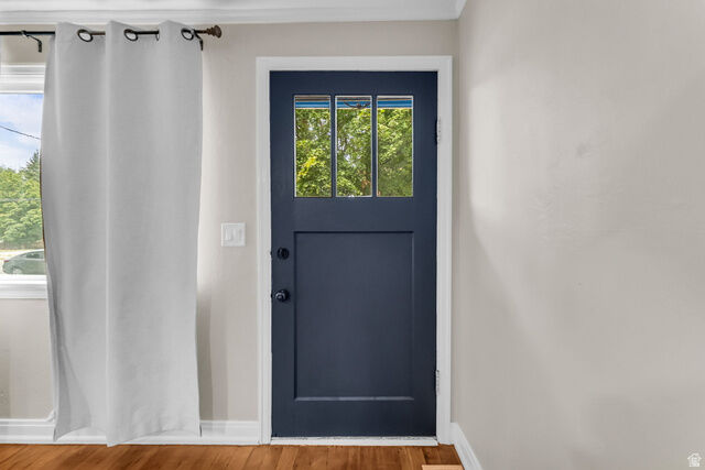Property Photo: 987 E 16th St S UT 84404
