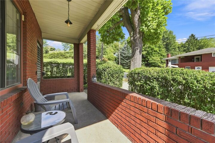 Property Photo:  1006 Brinton Ave  PA 15140 