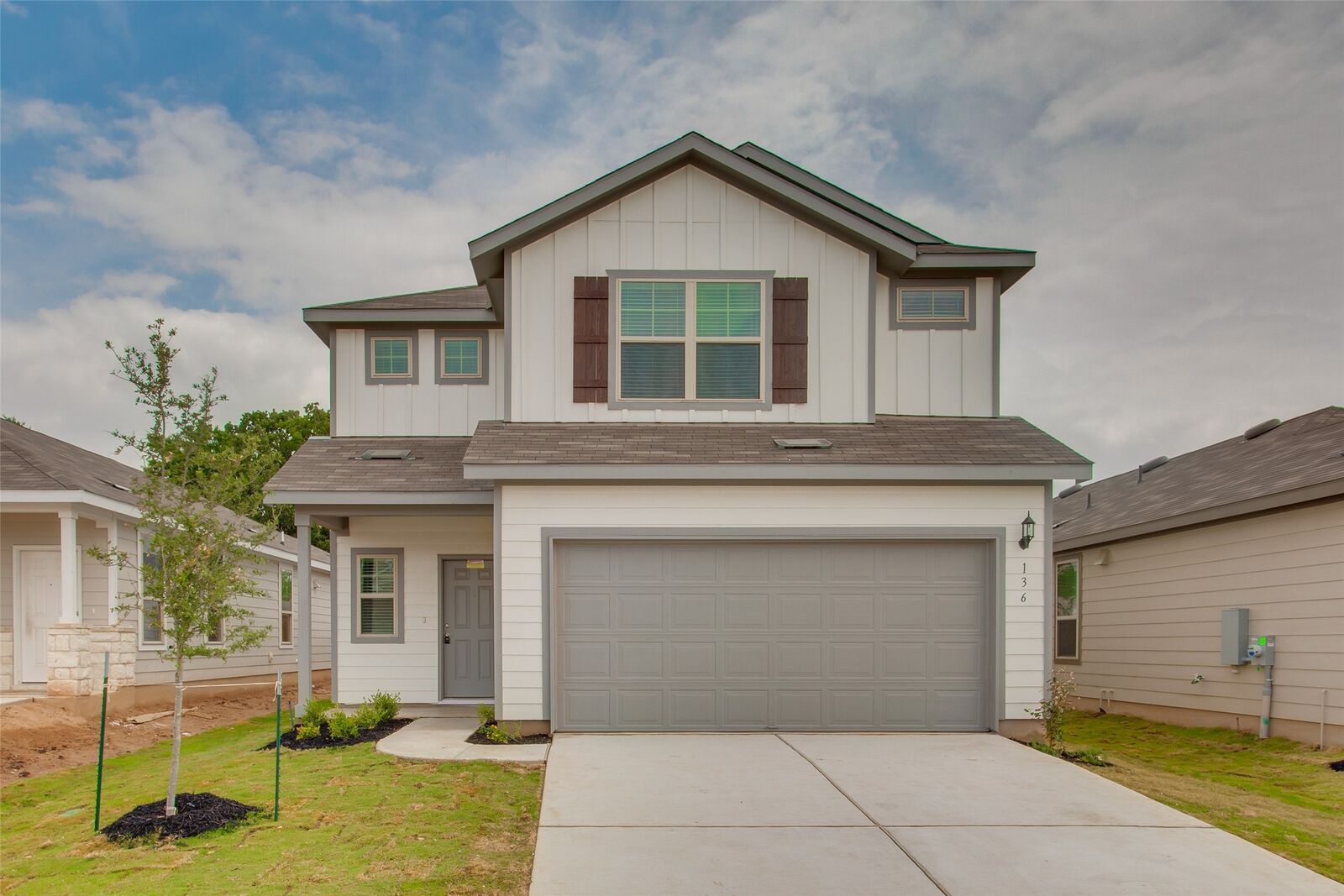 Property Photo: 136 Spotted Rail Ridge TX 78642