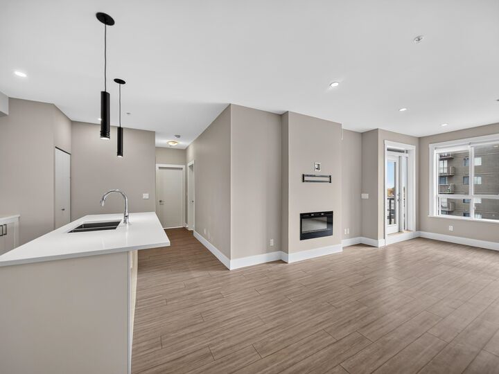 Property Photo:  22335 McIntosh Avenue 405  BC V2X 3C2 