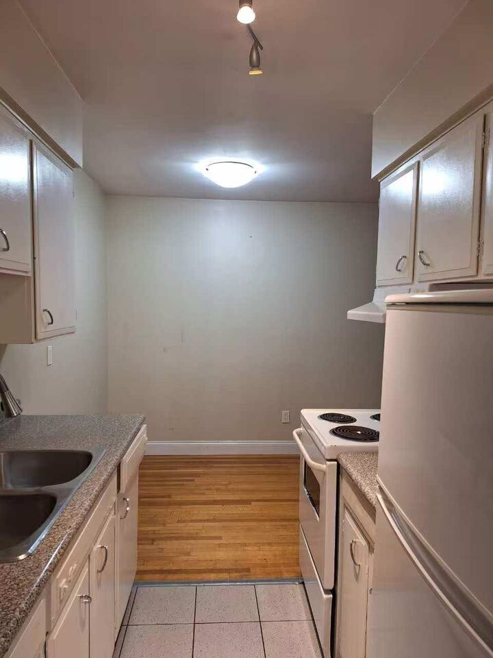 Property Photo:  1404 E 57th Avenue  BC V5P 2A9 