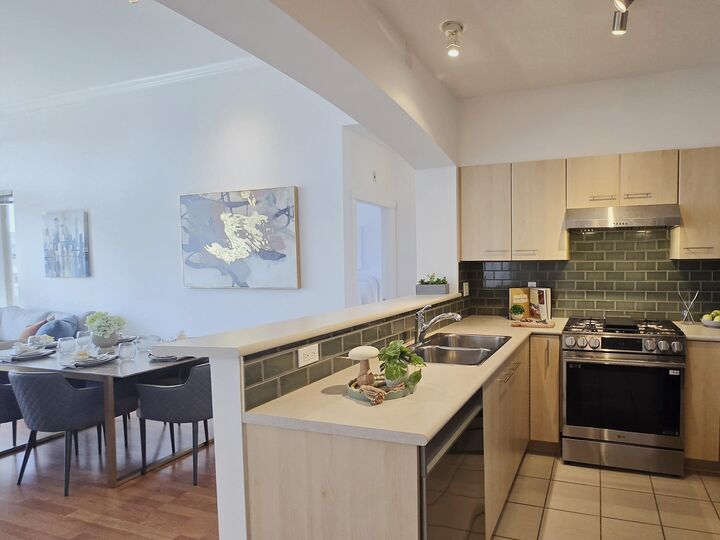 Property Photo:  5133 Garden City Road 1427  BC V6X 4H9 