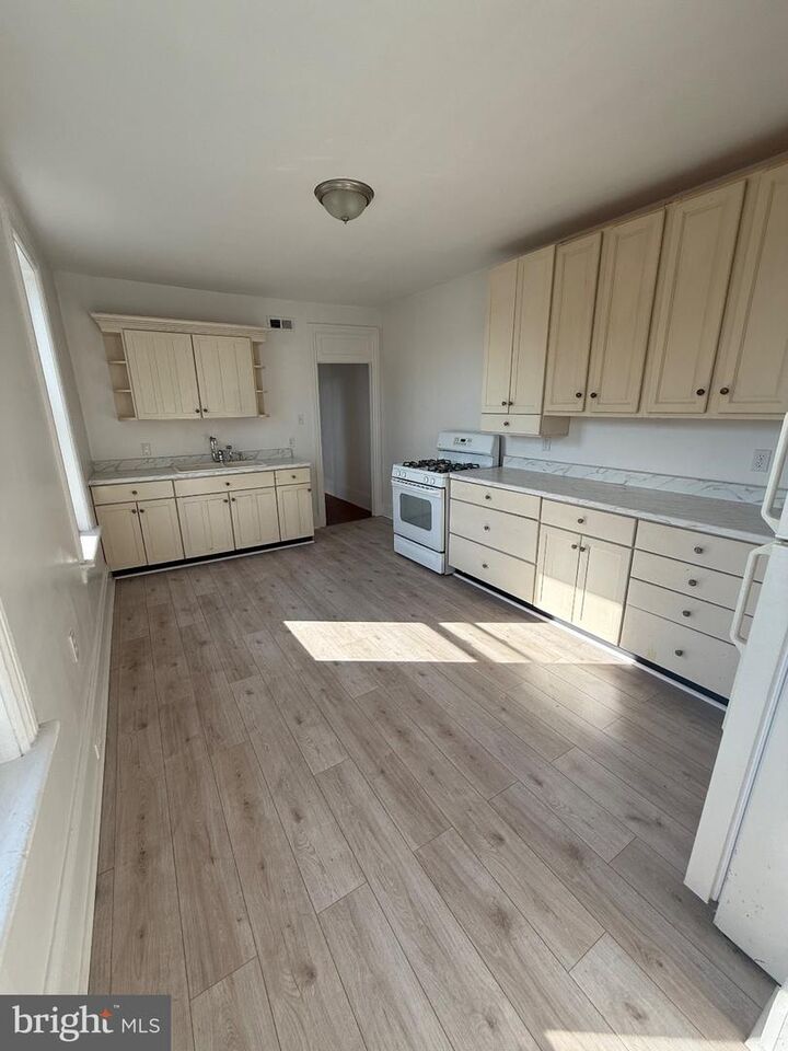 Property Photo: 331 Maclay Street 2 PA 17110