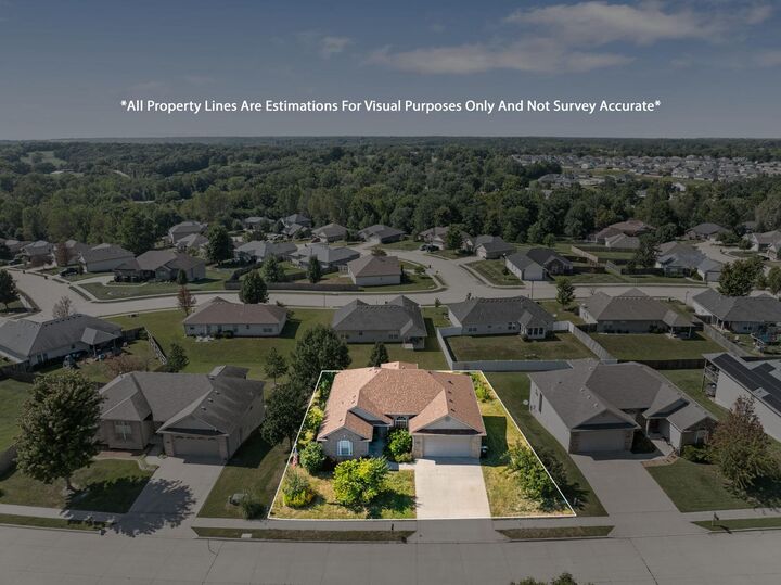 Property Photo:  3407 Snow Leopard Dr  MO 65202 