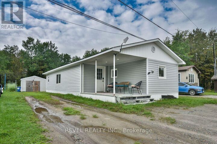 Property Photo:  30 Notre Dame  ON P4R 0C9 