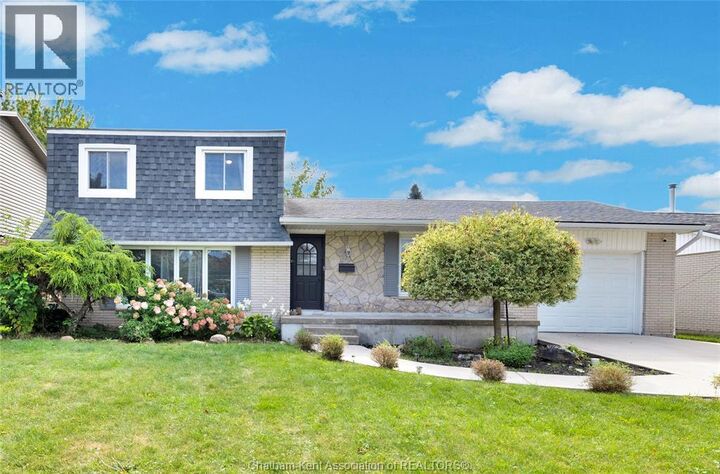 Property Photo:  71 Parry Drive  ON N7L 2J1 