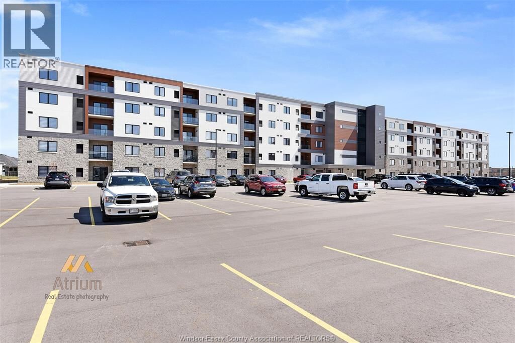 Property Photo:  2550 Sandwich West Parkway 219  ON N8H 0N4 