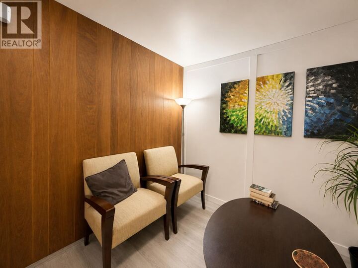 Property Photo:  796 West 42nd Ave  BC V5Z 2N9 