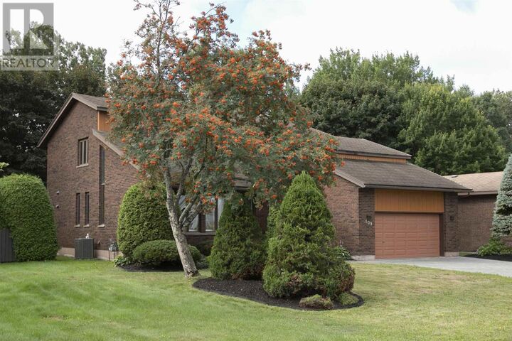 Property Photo:  109 Greenview Ln  ON P6A 1L1 