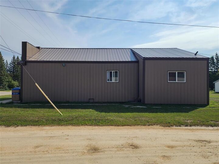 Property Photo:  68 Tache Street  MB R0C 0Z0 