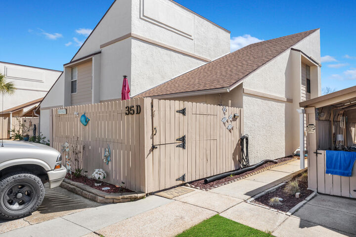 Property Photo:  17462 Front Beach Road 35D  FL 32413 