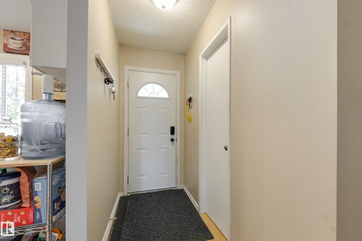 Property Photo:  9619 180 Street NW 14  AB T5T 4L9 