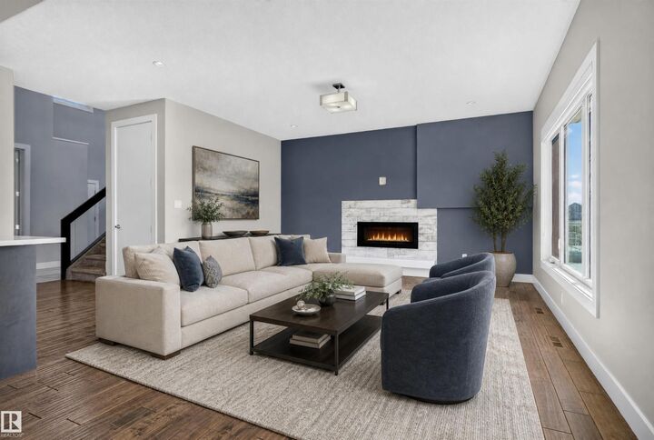 Property Photo:  4225 Charles Close SW  AB T6W 0Z5 