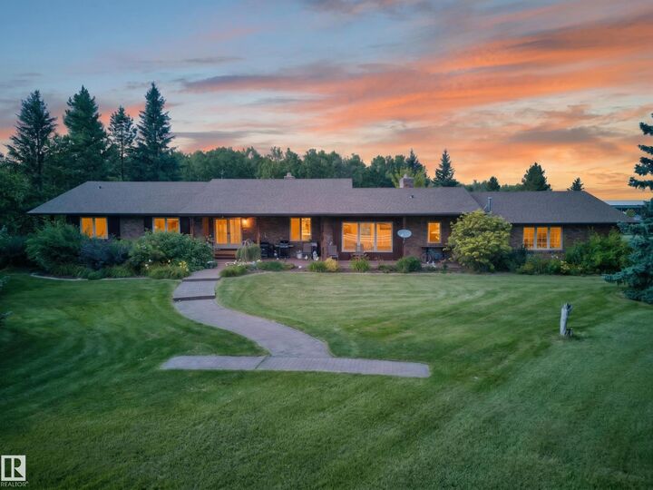 Property Photo: 22066 Twp Road 522 AB T8E 1G2