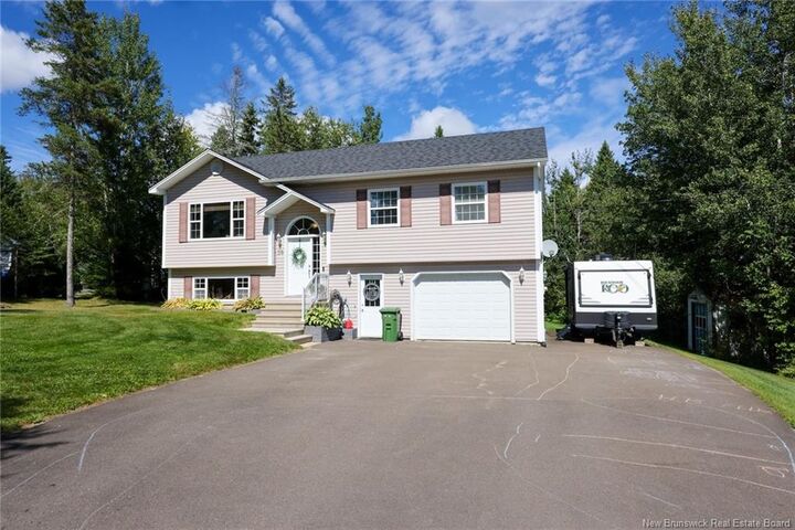 Photo de la propriété:  30 Madonna Drive  NB E3A 2N1 