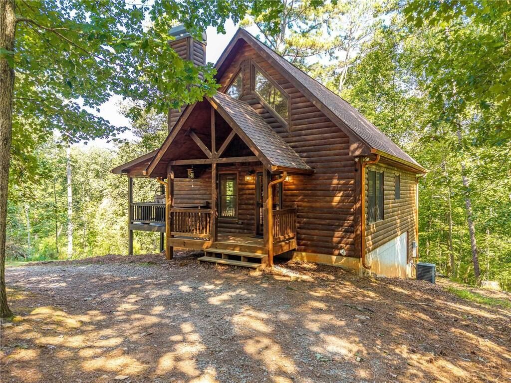 Property Photo:  529 Newel Drive  GA 30540 