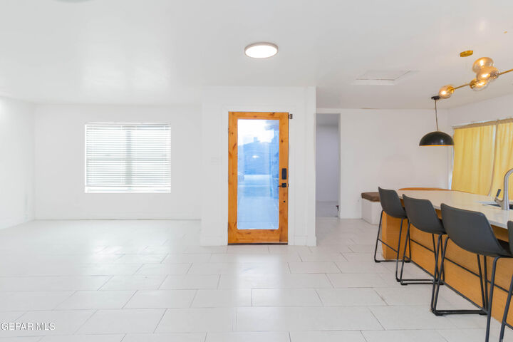 Property Photo:  716 Nazareno Street  TX 79928 