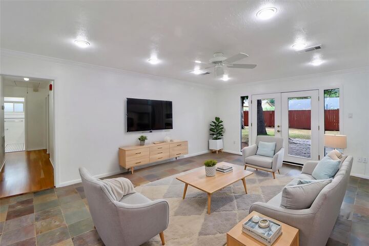 Property Photo: 5735 Wigton Drive TX 77096