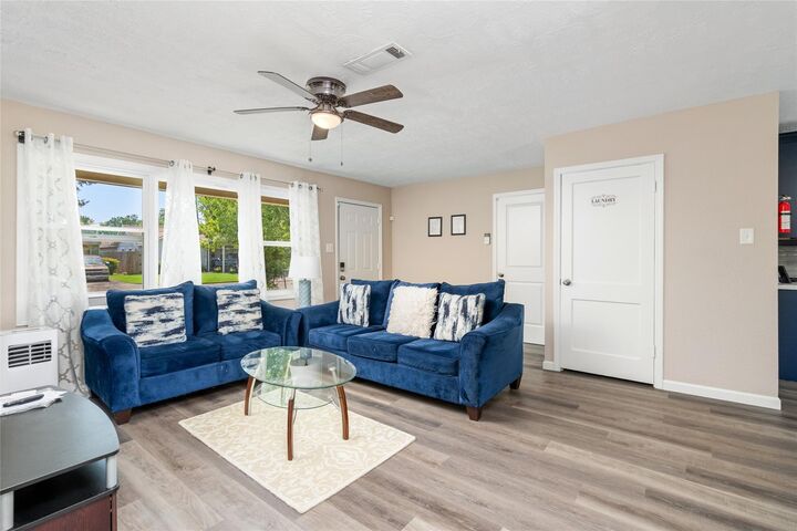 Property Photo:  2507 11th Street  TX 77547 