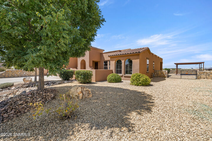 Property Photo:  4211 Harp Court  NM 88011 