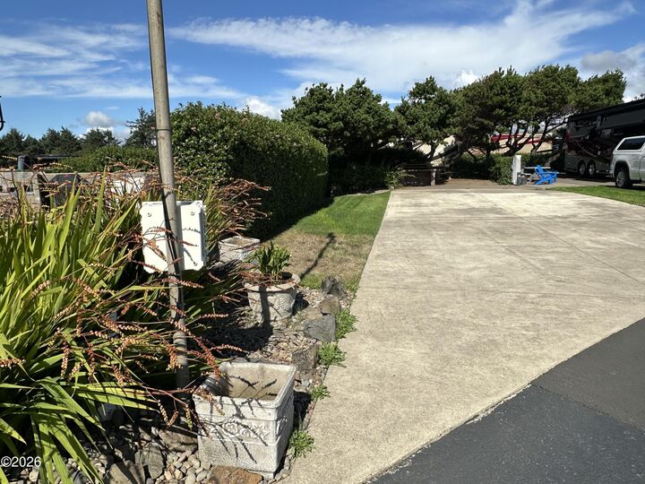 Property Photo: 6225 N Coast Highway Lot 183 . OR 97365