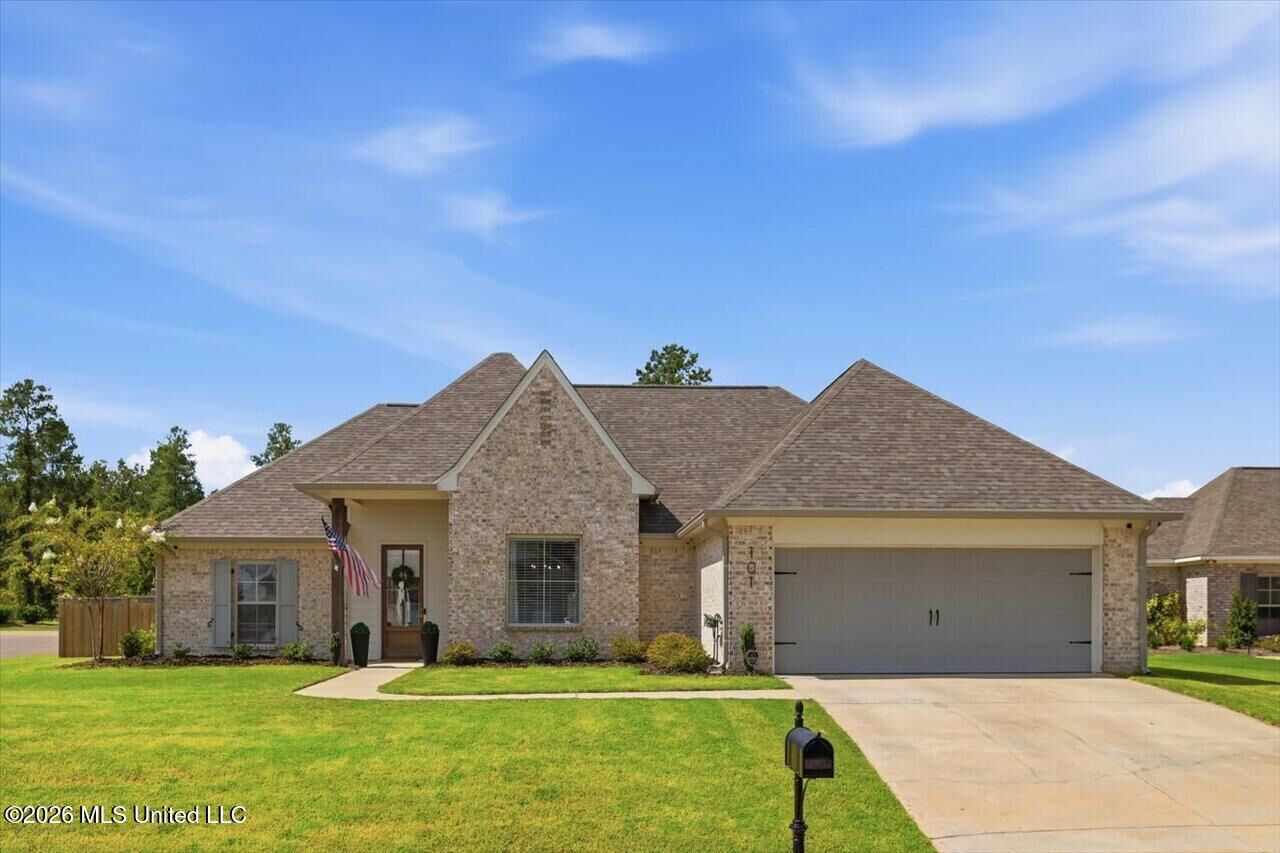 Property Photo:  101 Lakecrest Drive  MS 39110 