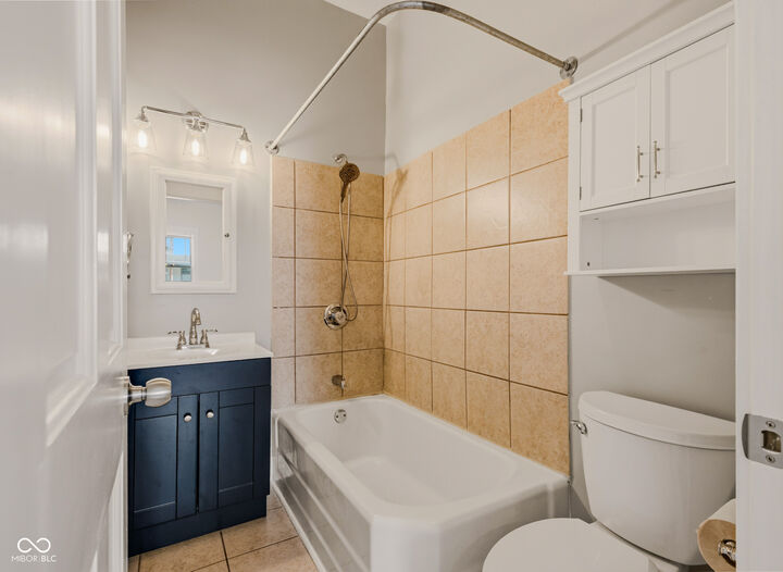 Property Photo: 521 8th Street IN 47201