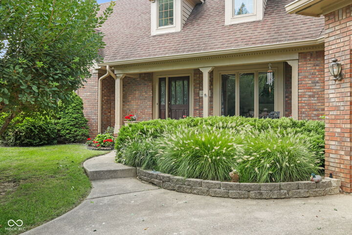 Property Photo:  420 Austin Lane  IN 46142 