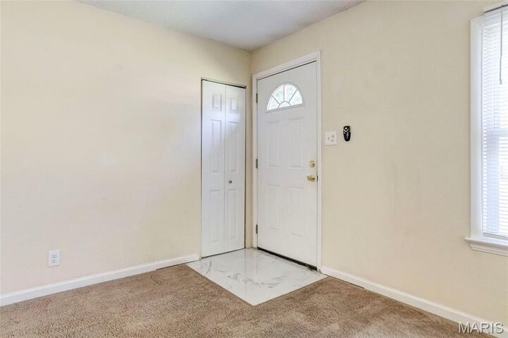 Property Photo:  20 La Venta Drive  MO 63031 