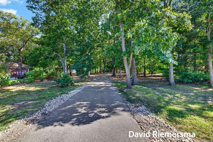 Property Photo: 14254 Green Street MI 49417