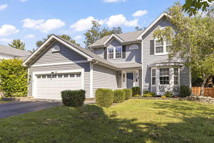 Property Photo:  24 Westmoor Court  IL 60502 