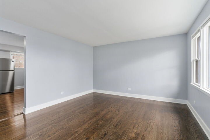 Property Photo:  7900 S Merrill Avenue 3C  IL 60649 