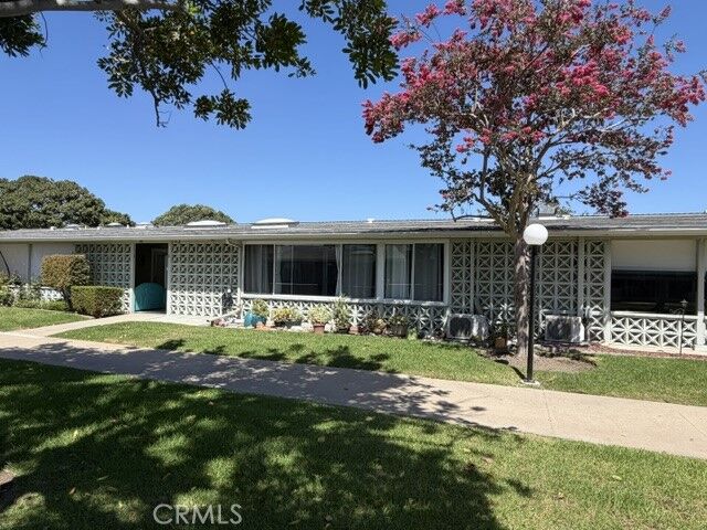 Property Photo: 1241 Knollwood Road 46-D CA 90740