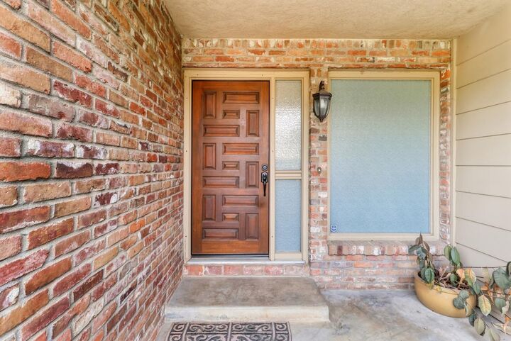 Property Photo: 1076 Sand Bar Circle CA 95608