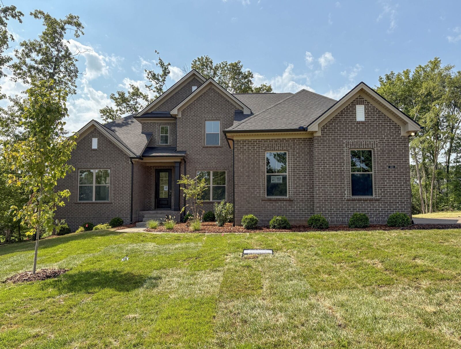 Property Photo:  503 Claire Ct  TN 37087 