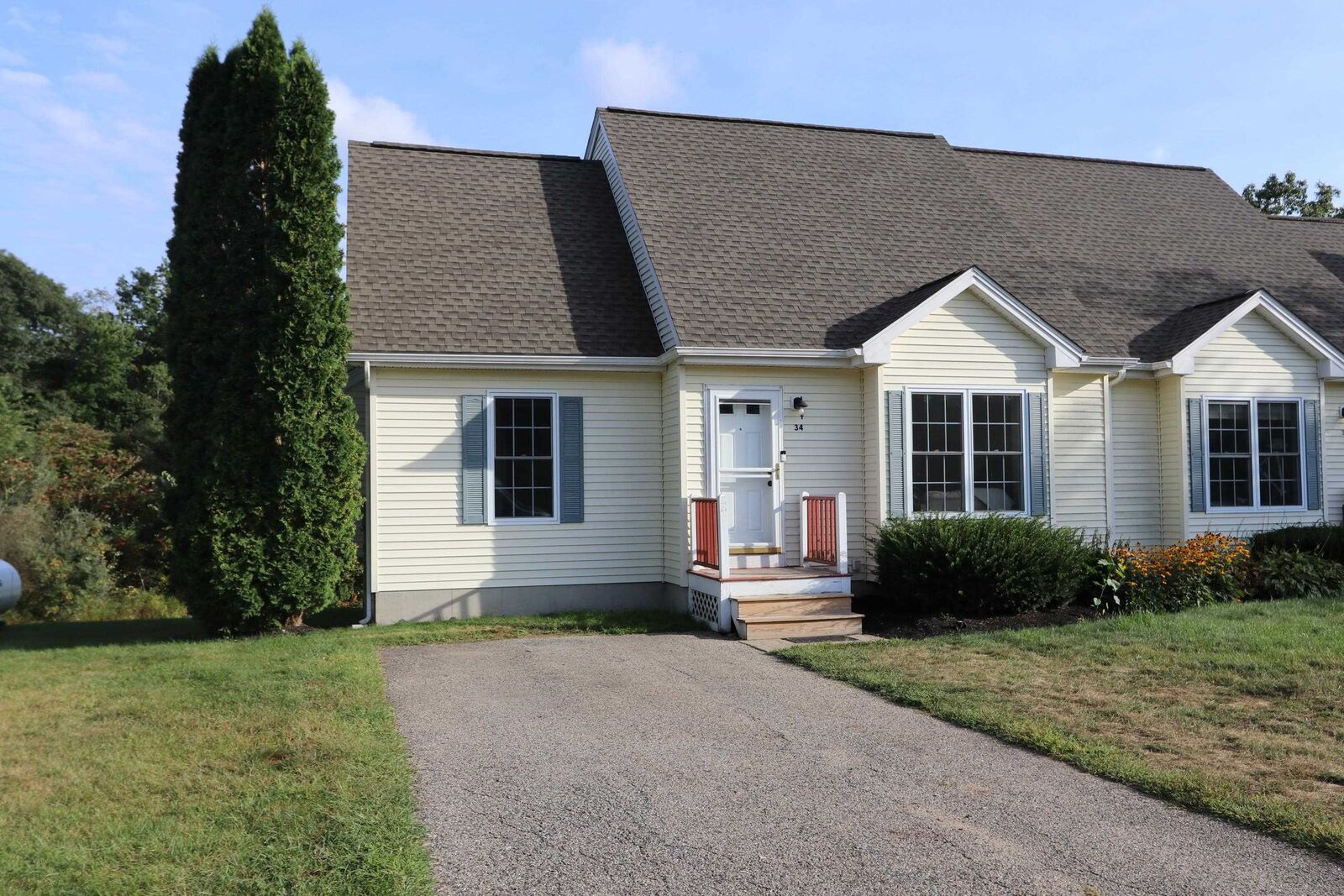 Property Photo:  34 Duff Thompson Lane  NH 03861-6229 