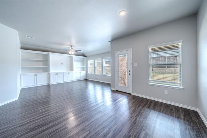 Property Photo: 2720 Evergreen Trail TX 75009